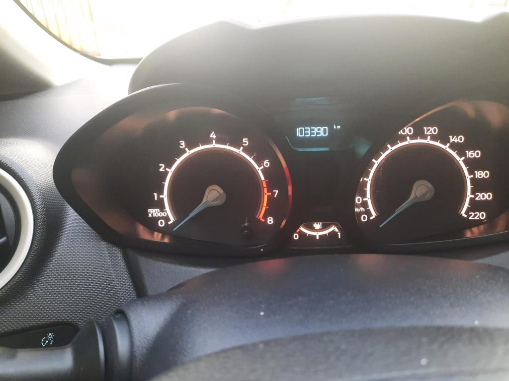 FORD Fiesta Hatch - Foto