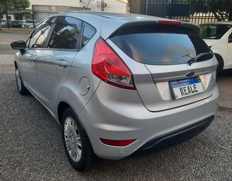 FORD Fiesta Hatch - Foto