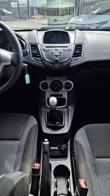 FORD Fiesta Hatch - Foto