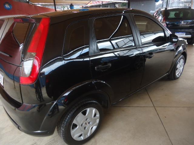 FORD Fiesta Hatch - Foto