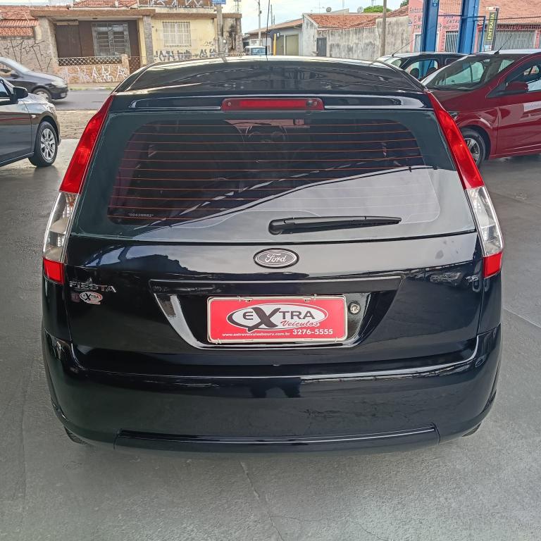 FORD Fiesta Hatch - Foto