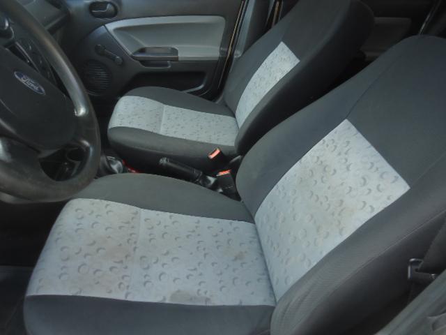 FORD Fiesta Hatch - Foto