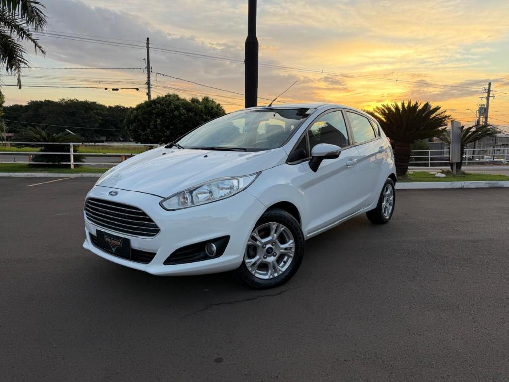 FORD Fiesta Hatch - Foto