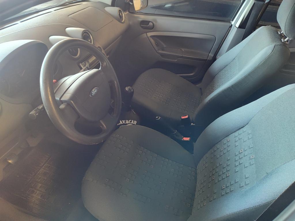 FORD Fiesta Hatch - Foto