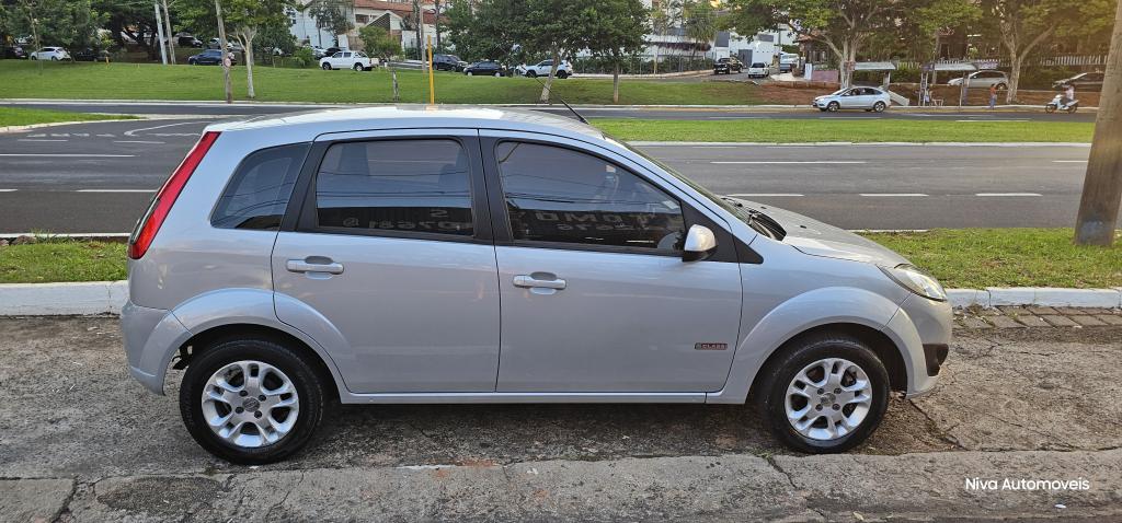 FORD Fiesta Hatch - Foto