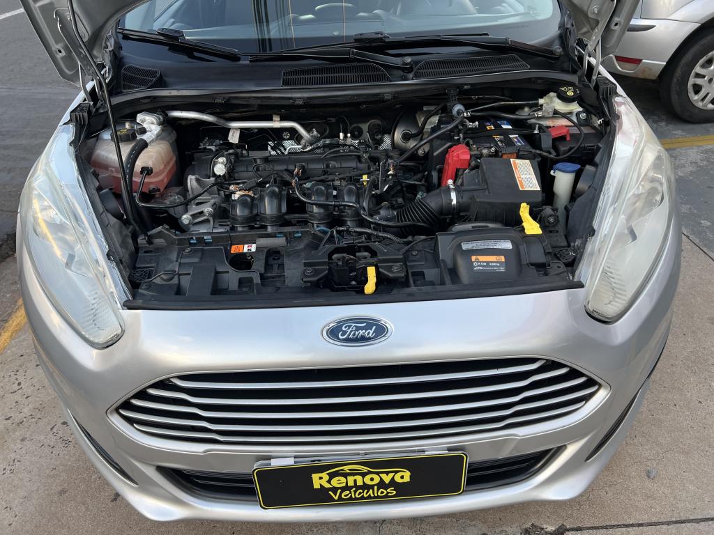 FORD Fiesta Hatch - Foto