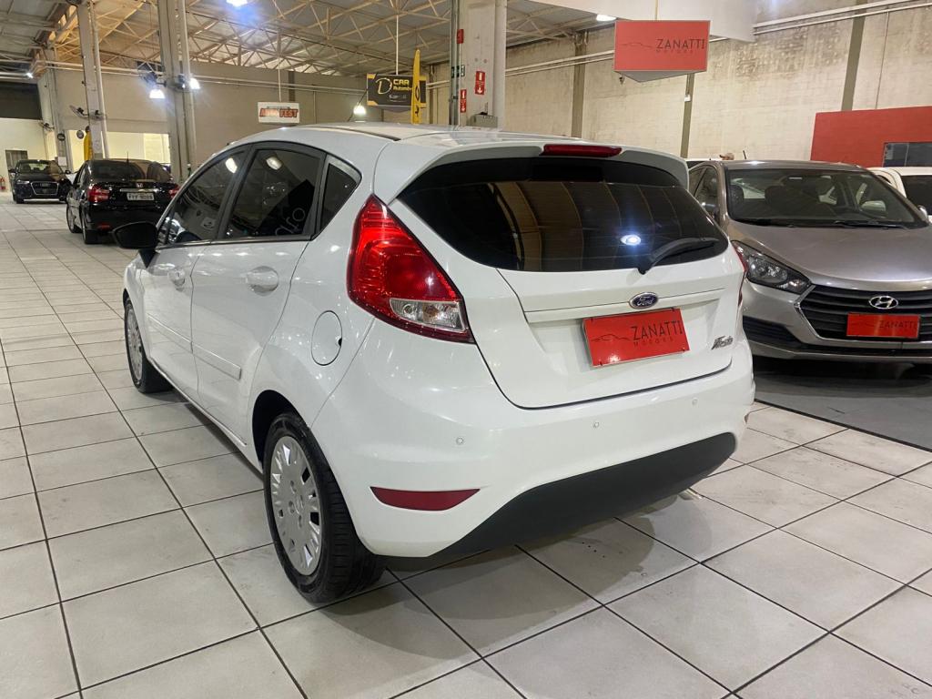 FORD Fiesta Hatch - Foto