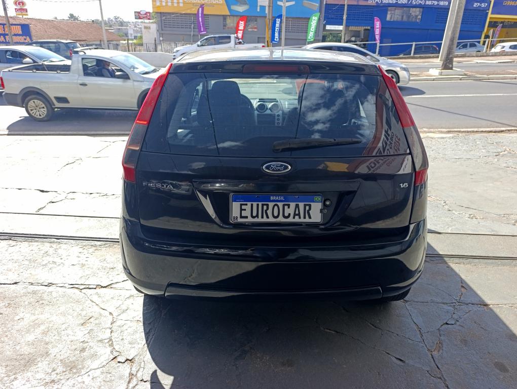 FORD Fiesta Hatch - Foto