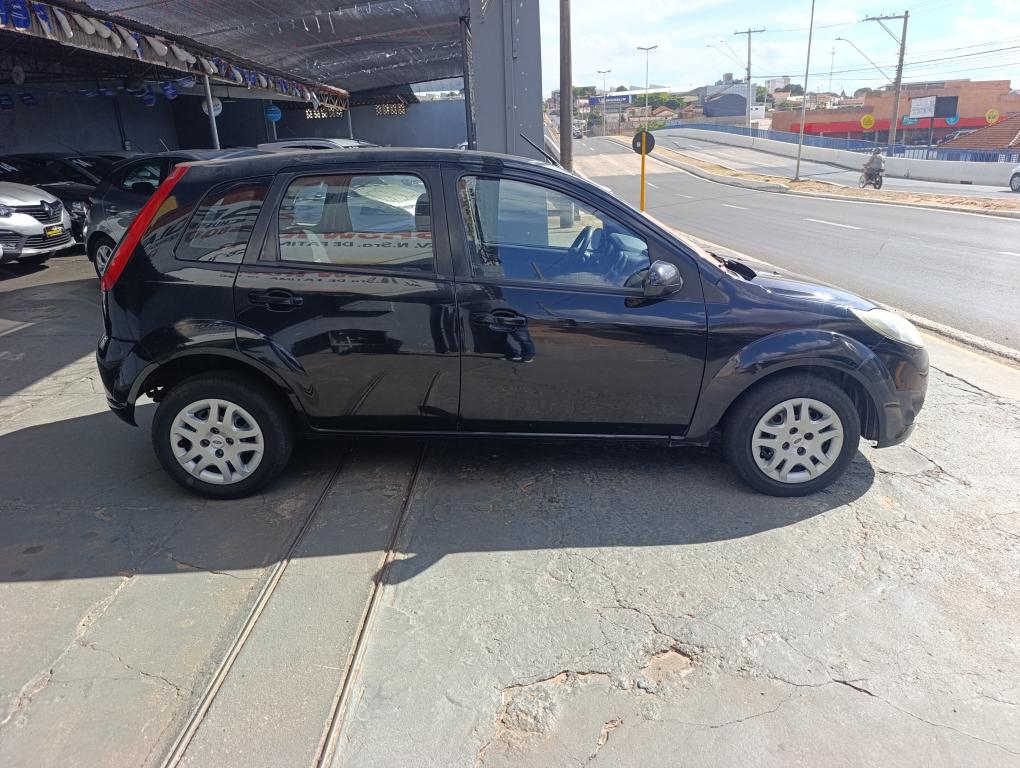 FORD Fiesta Hatch - Foto