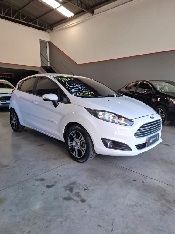 FORD Fiesta Hatch - Foto