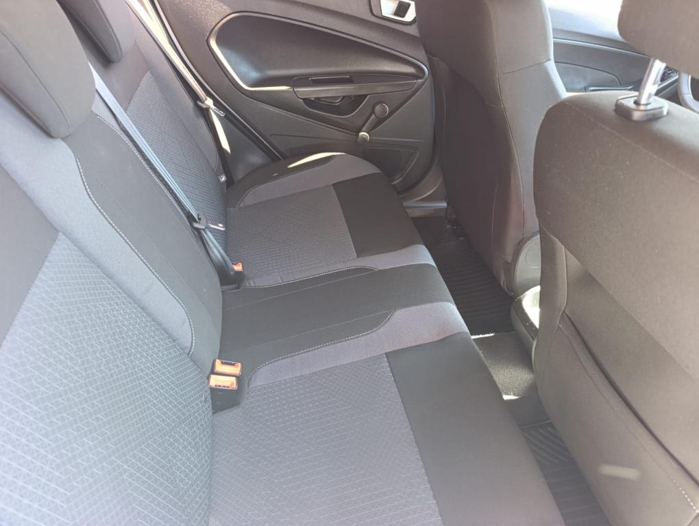 FORD Fiesta Hatch - Foto