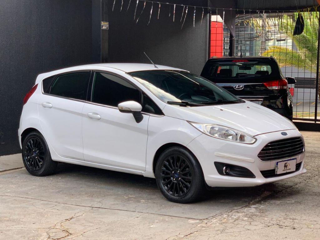 FORD Fiesta Hatch - Foto