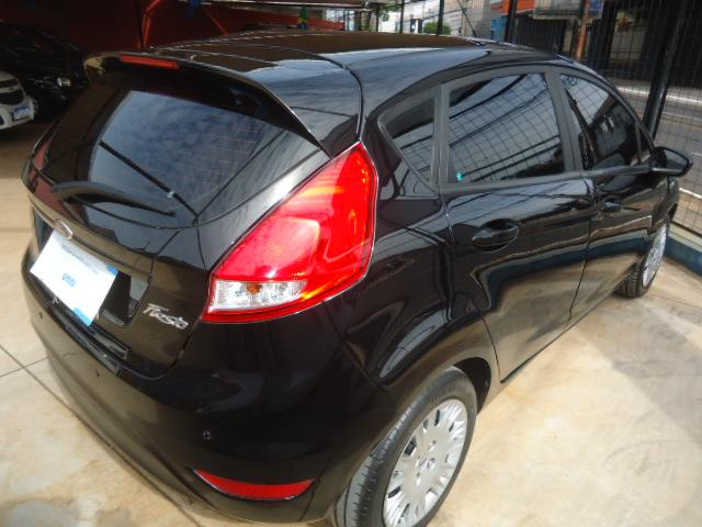 FORD Fiesta Hatch - Foto