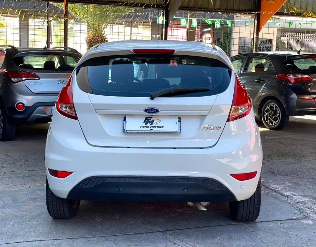 FORD Fiesta Hatch - Foto