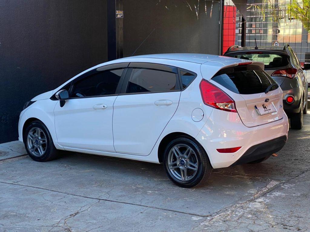 FORD Fiesta Hatch - Foto