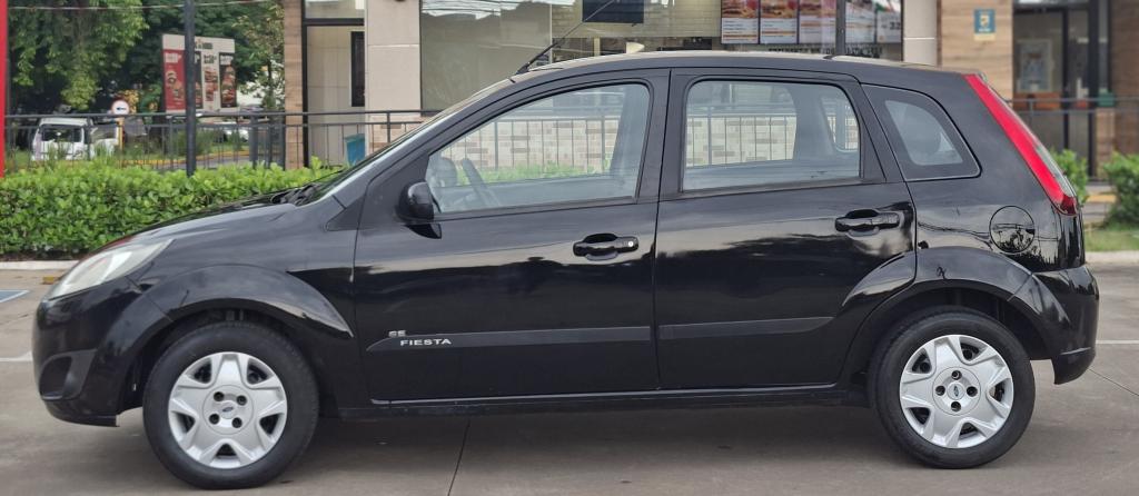 FORD Fiesta Hatch - Foto