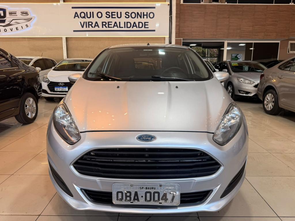 FORD Fiesta Hatch - Foto