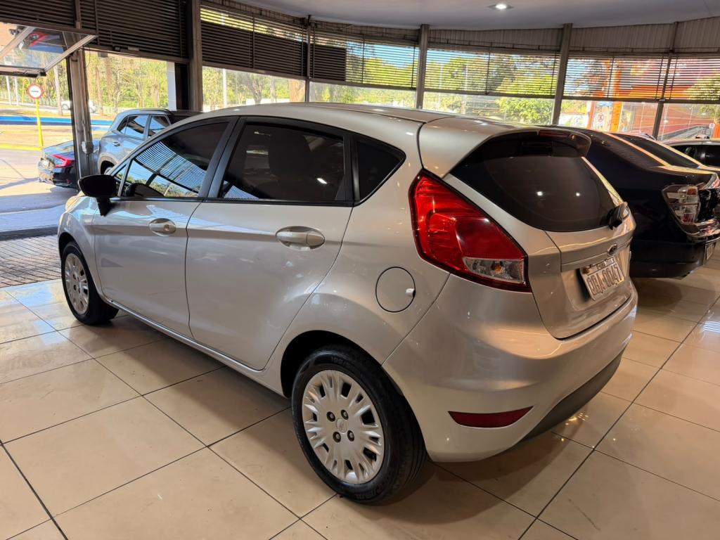 FORD Fiesta Hatch - Foto