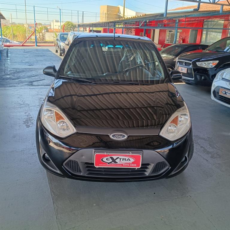 FORD Fiesta Hatch - Foto