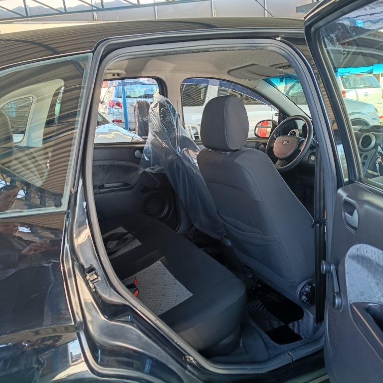 FORD Fiesta Hatch - Foto