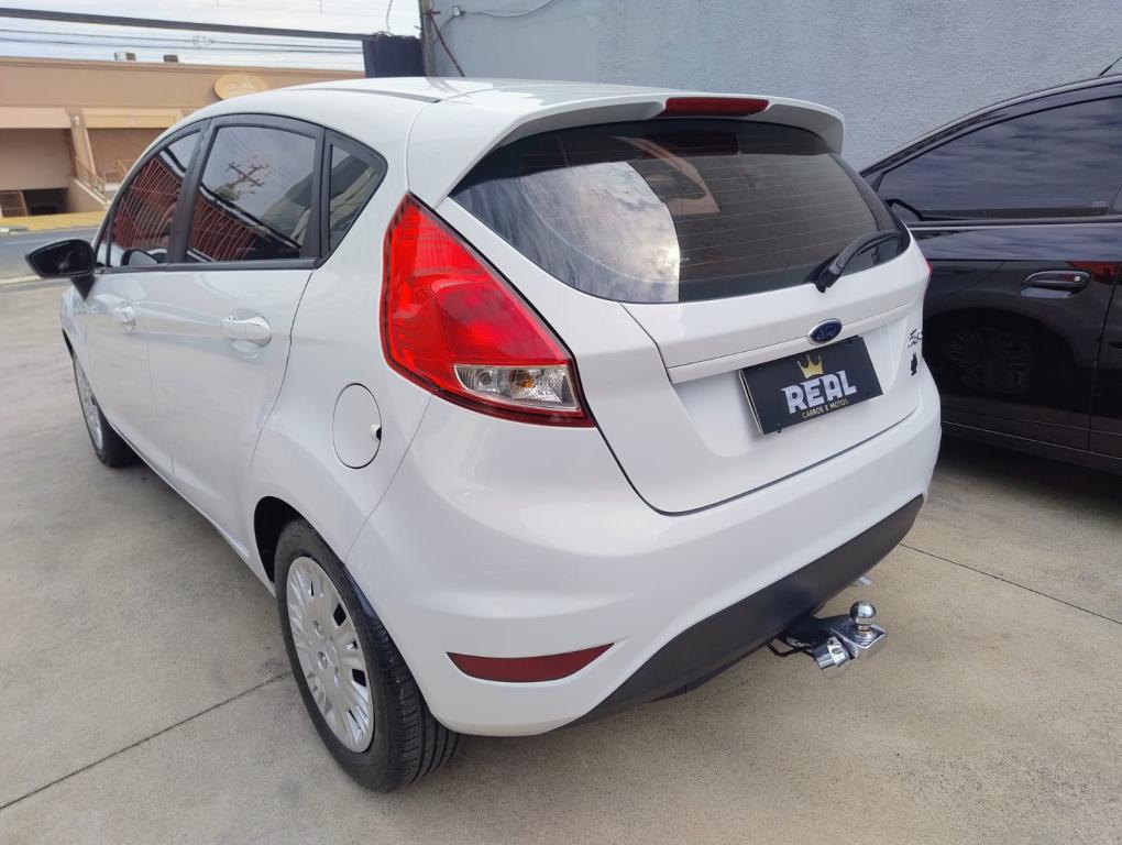 FORD Fiesta Hatch - Foto