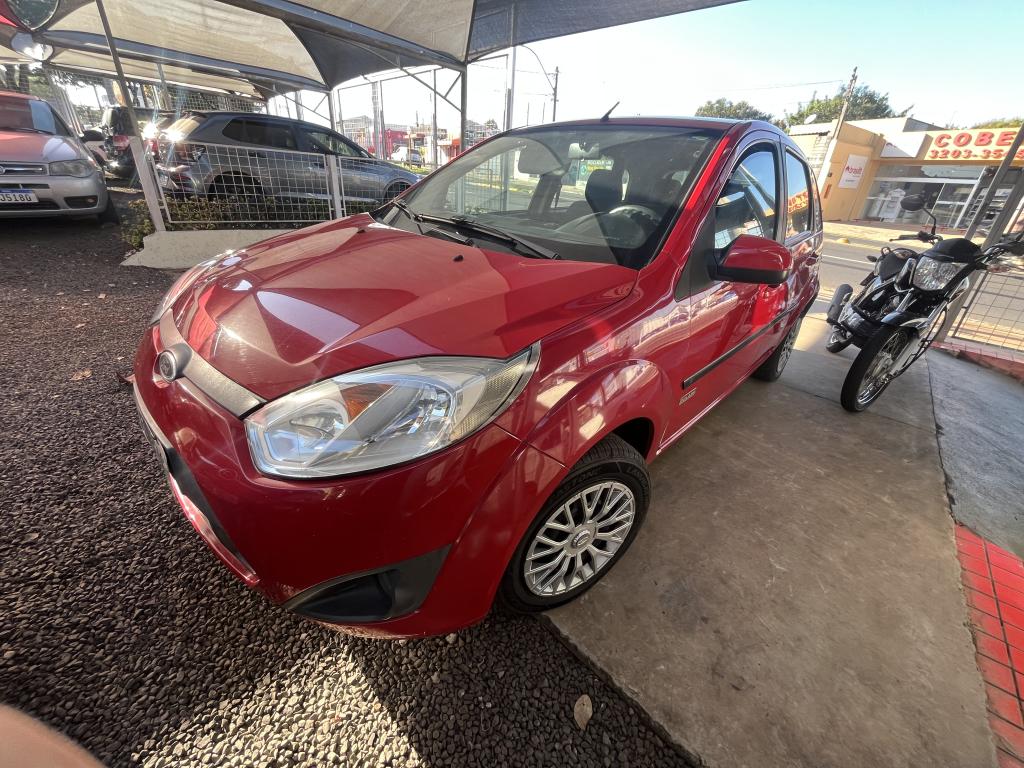 FORD Fiesta Hatch - Foto