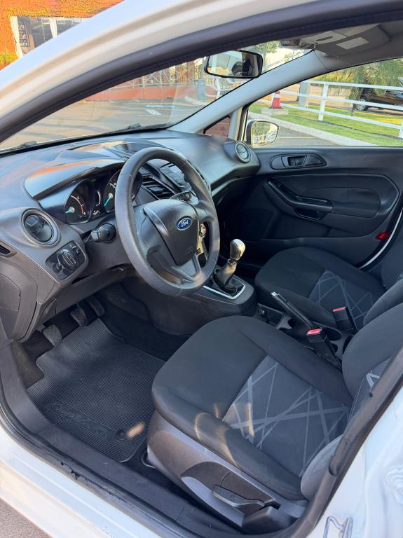 FORD Fiesta Hatch - Foto