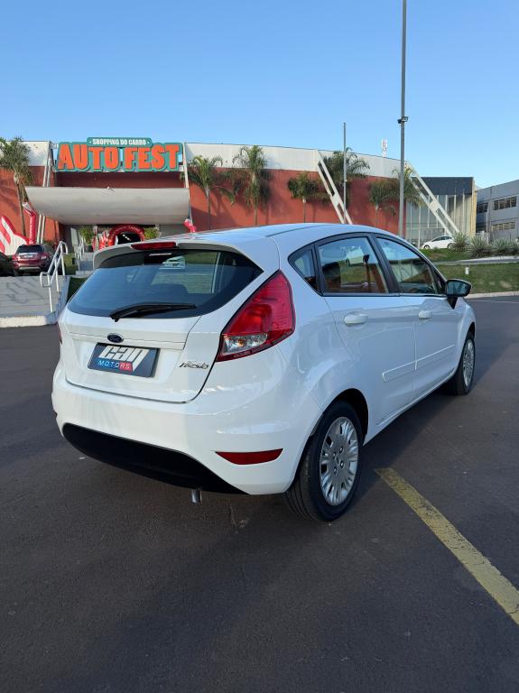 FORD Fiesta Hatch - Foto
