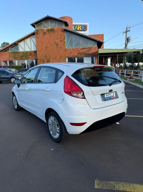 FORD Fiesta Hatch - Foto