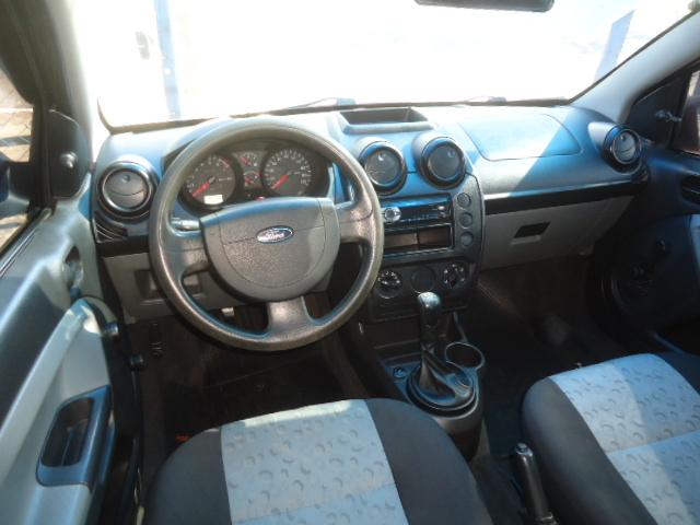 FORD Fiesta Hatch - Foto
