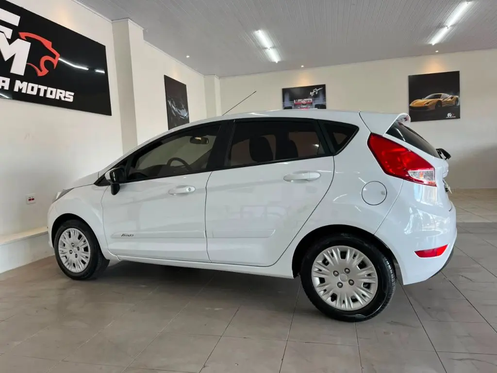 FORD Fiesta Hatch - Foto