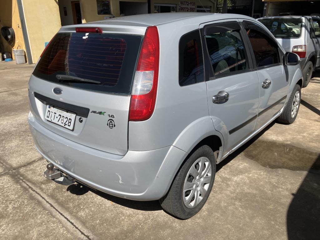 FORD Fiesta Hatch - Foto