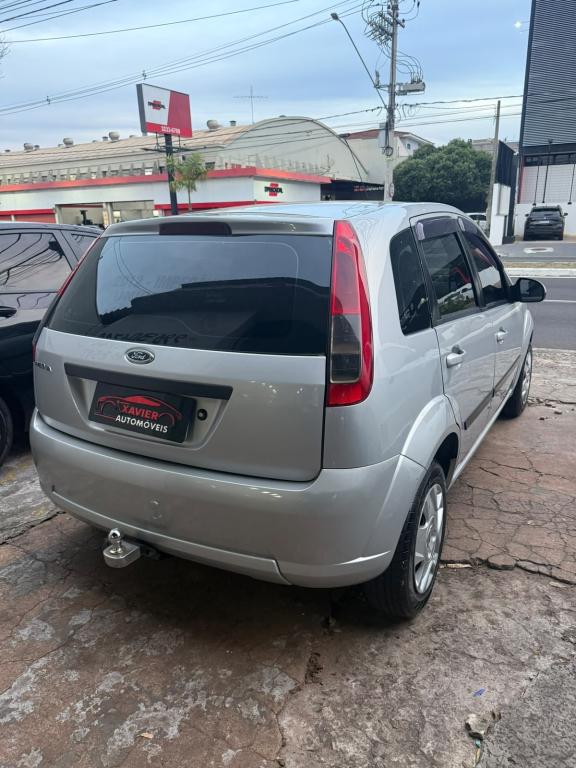 FORD Fiesta Hatch - Foto
