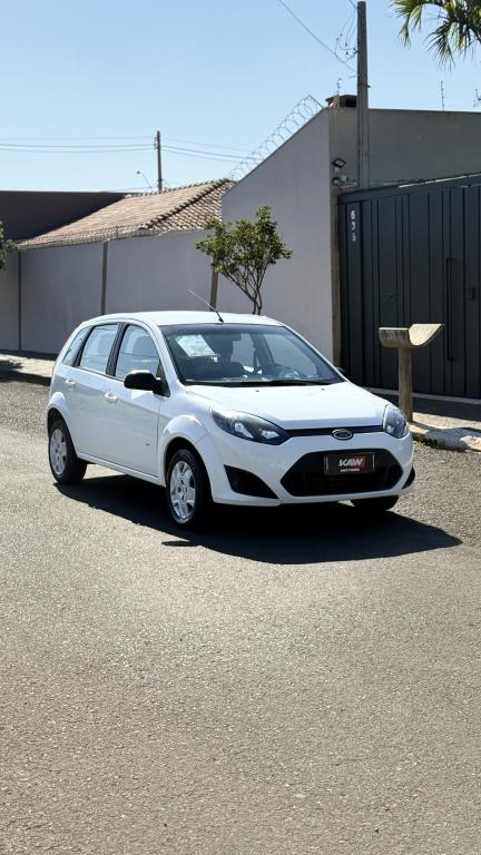 FORD Fiesta Hatch - Foto