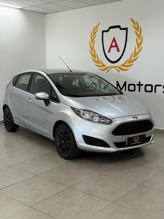 FORD Fiesta Hatch - Foto