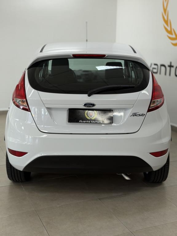 FORD Fiesta Hatch - Foto
