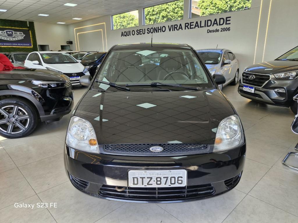 FORD Fiesta Hatch - Foto