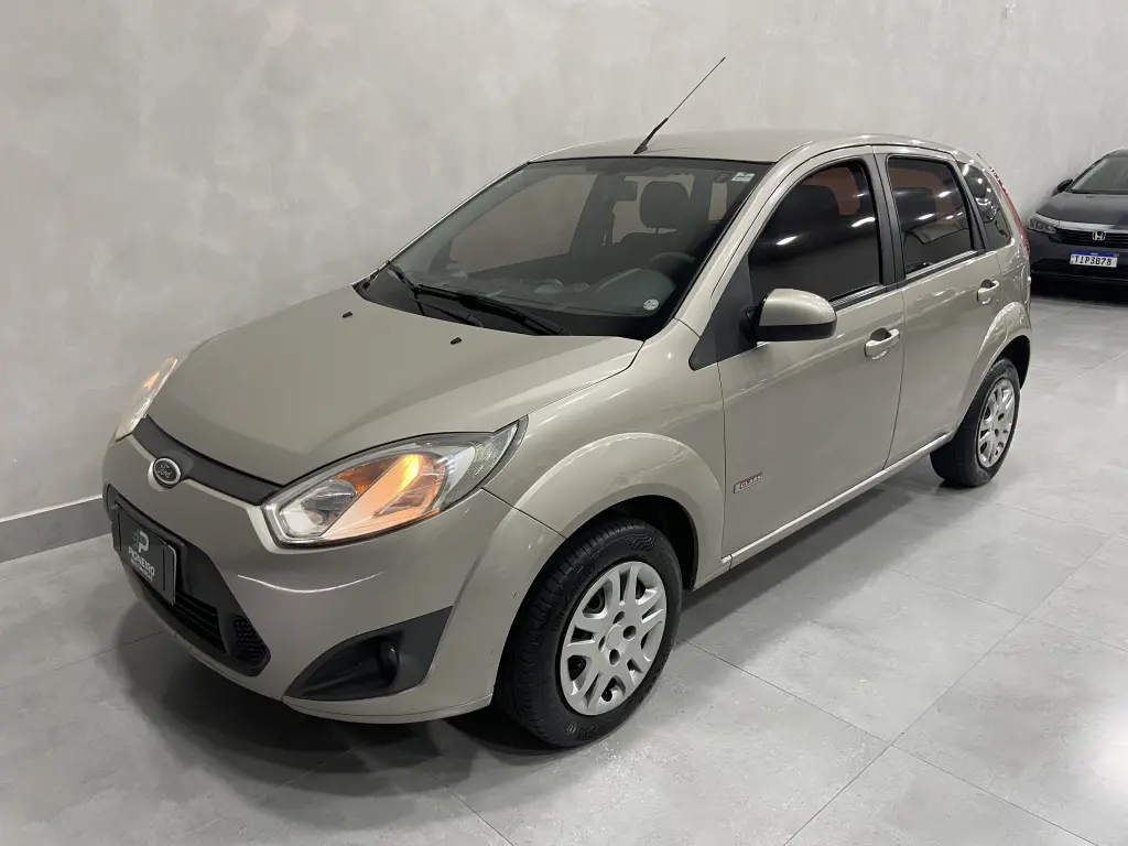 FORD Fiesta Hatch