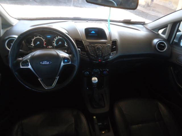 FORD Fiesta Hatch - Foto