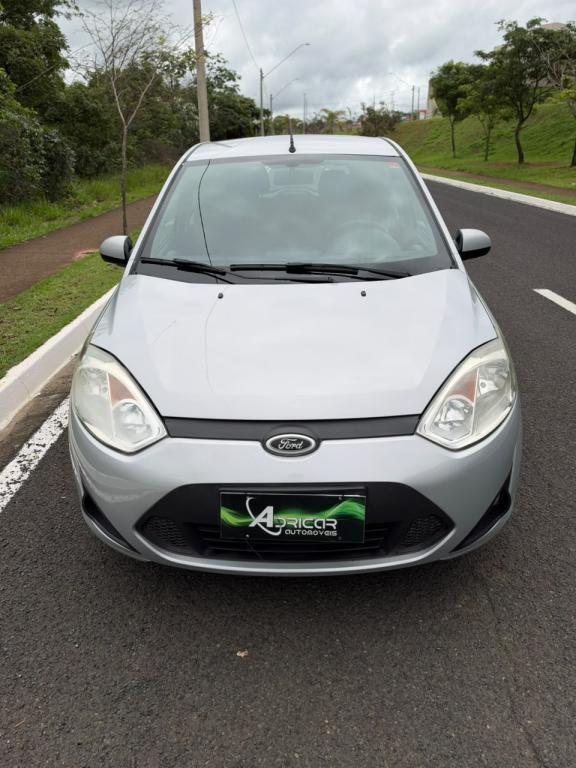 FORD Fiesta Hatch - Foto
