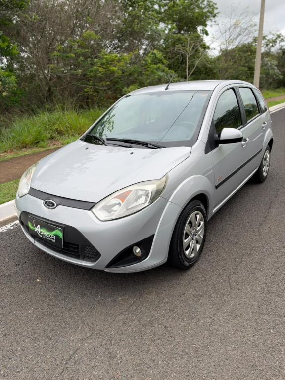 FORD Fiesta Hatch - Foto