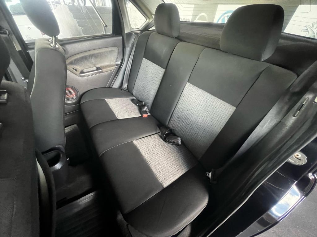 FORD Fiesta Sedan - Foto