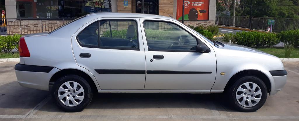 FORD Fiesta Sedan - Foto