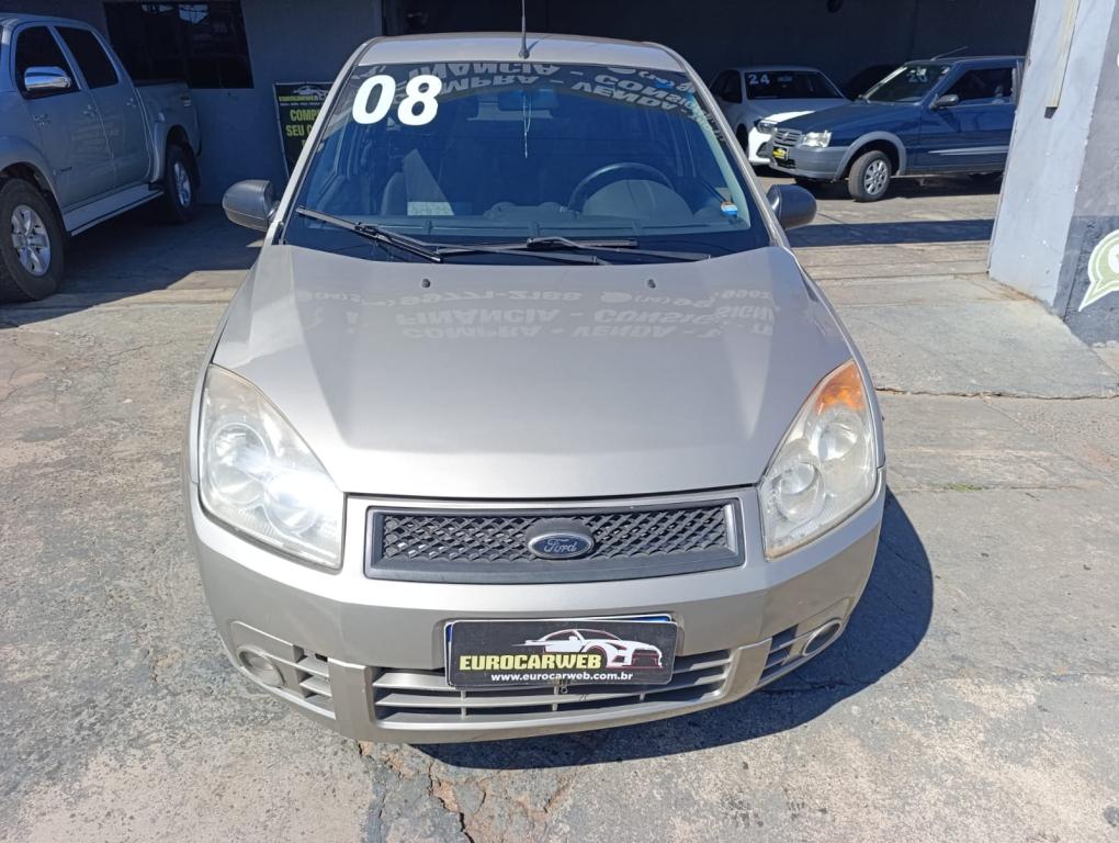 FORD Fiesta Sedan - Foto