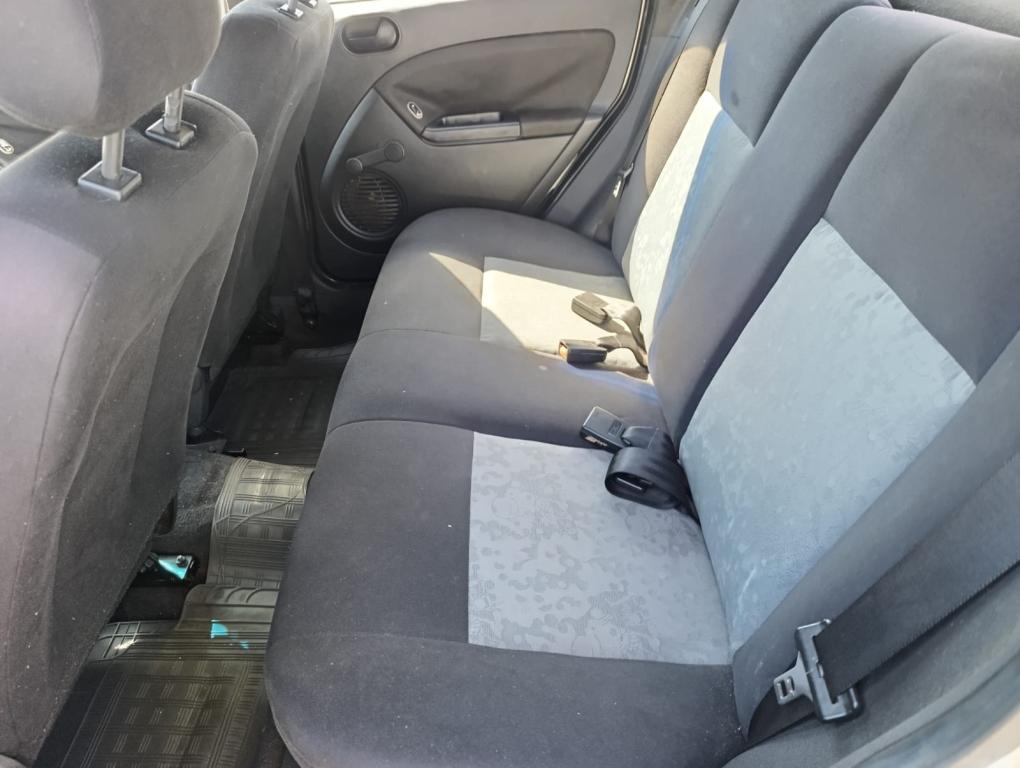 FORD Fiesta Sedan - Foto