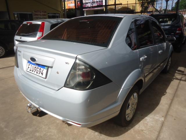 FORD Fiesta Sedan - Foto