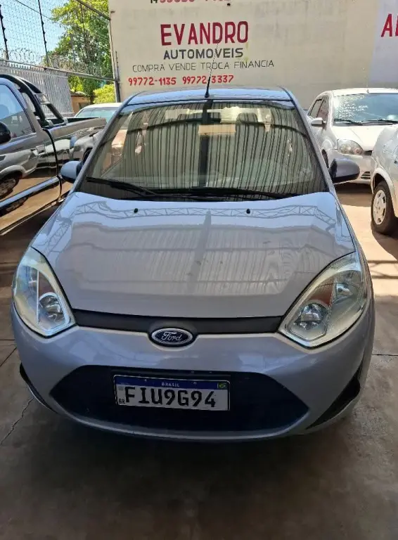 FORD Fiesta Sedan - Foto
