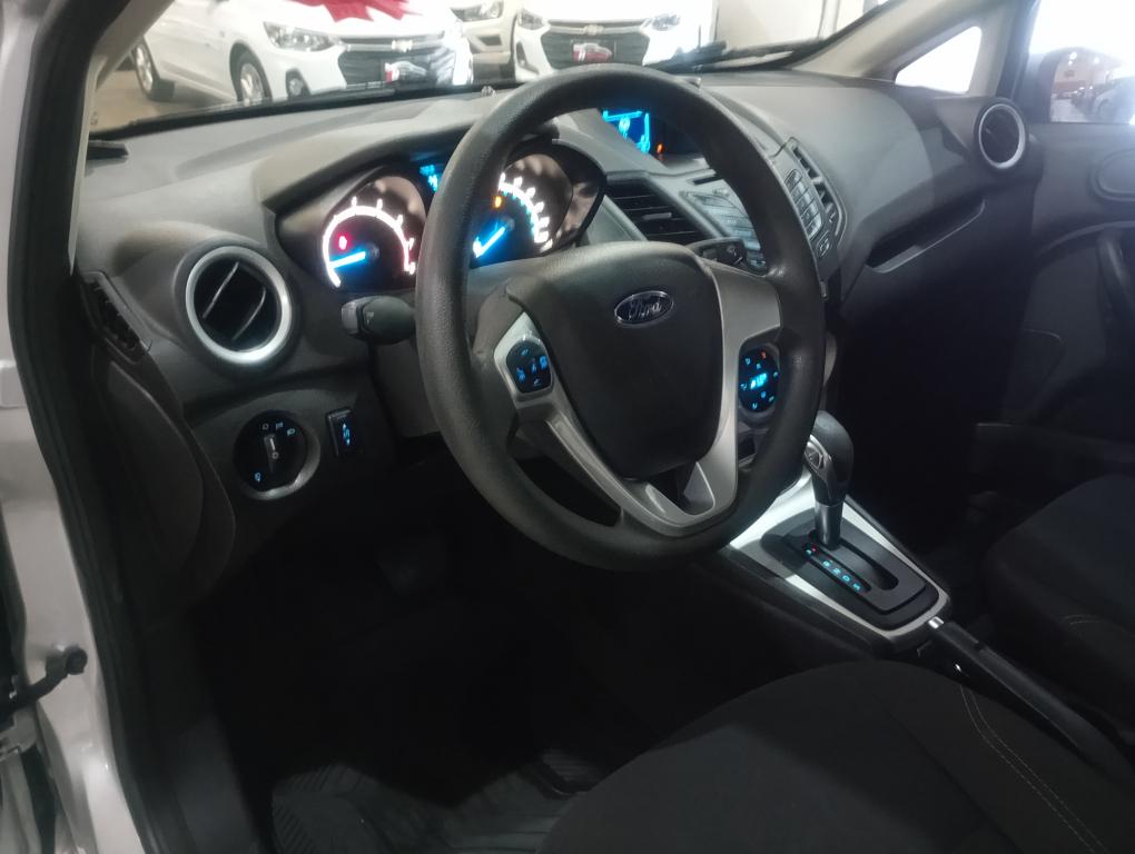 FORD Fiesta Sedan - Foto