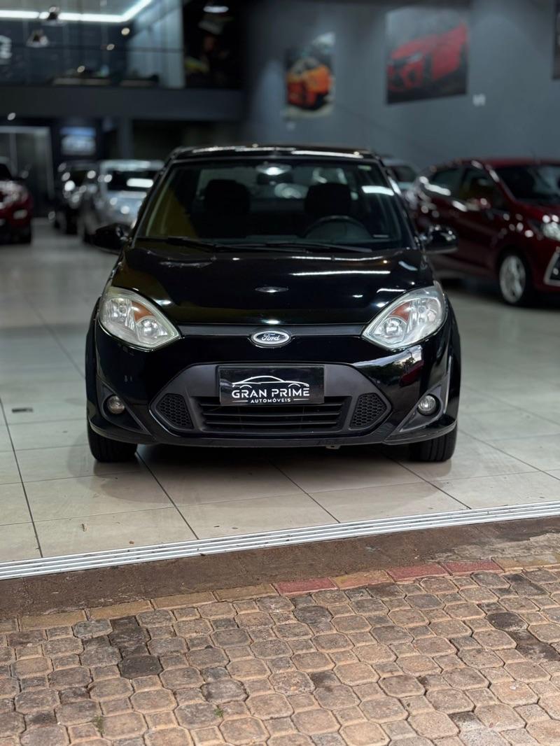 FORD Fiesta Sedan - Foto