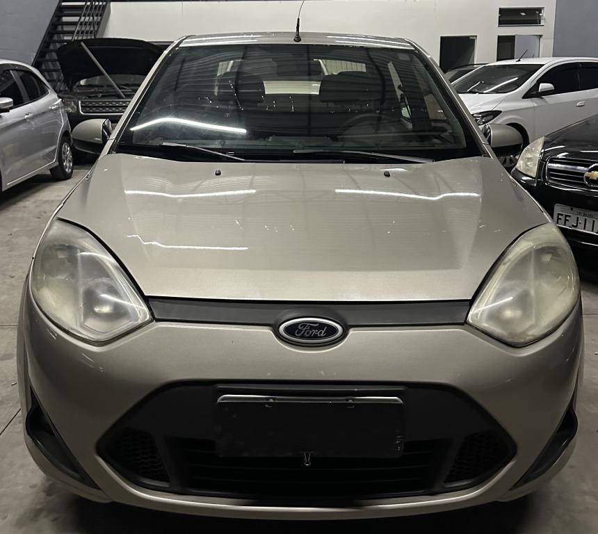 FORD Fiesta Sedan - Foto